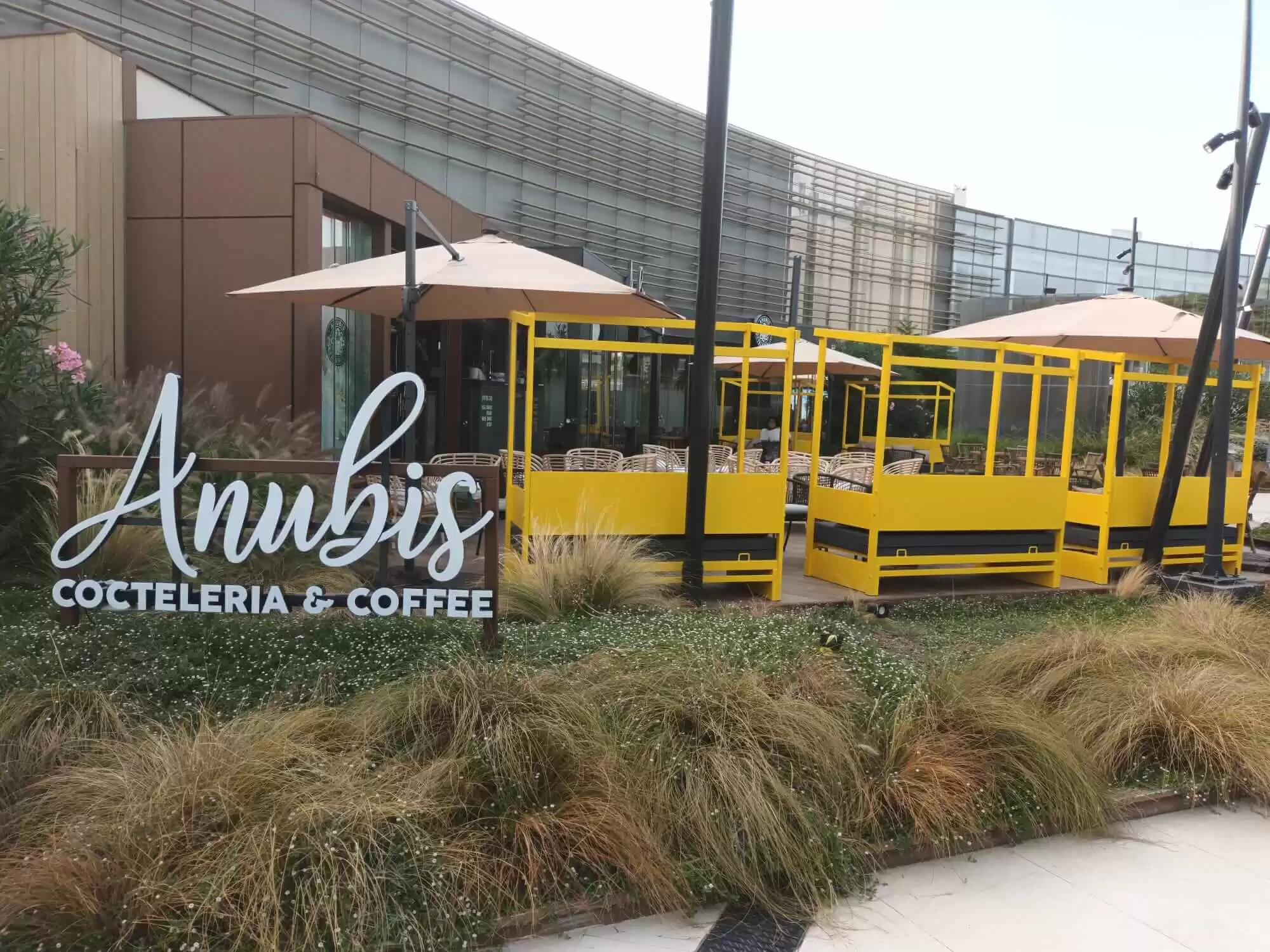 Anubis Coctelería